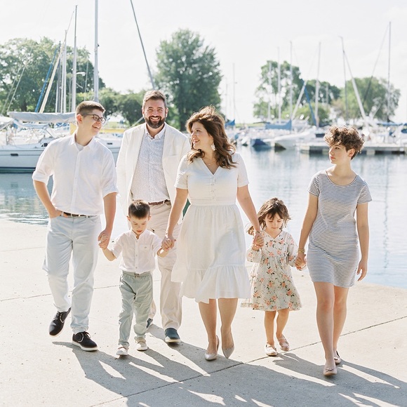 Meet your Posher, Tiffaney - Picture 4 of 5